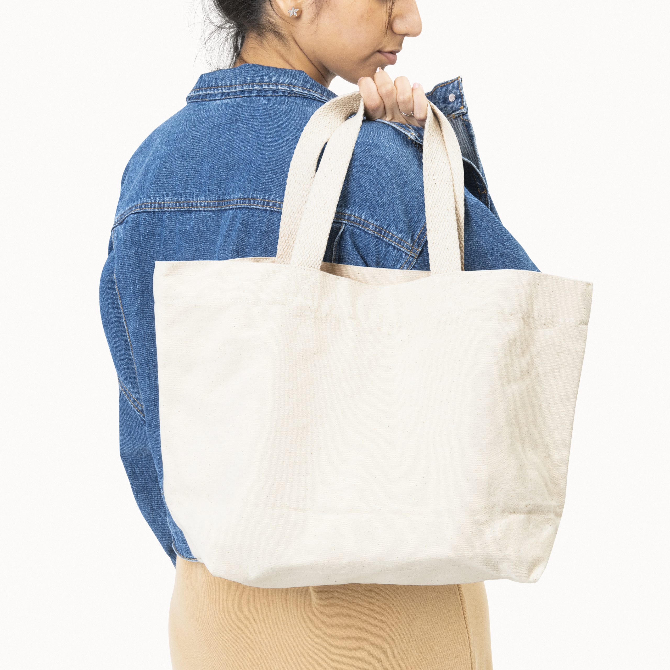 What's the Most Eco-Friendly Material for Shopping Bags?