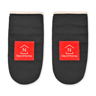 La Cuisine Two Oven Mitt Sets with AWARE™