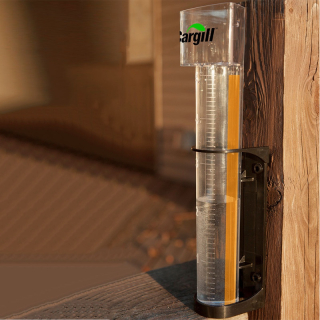 Hammer Head Rain Gauges